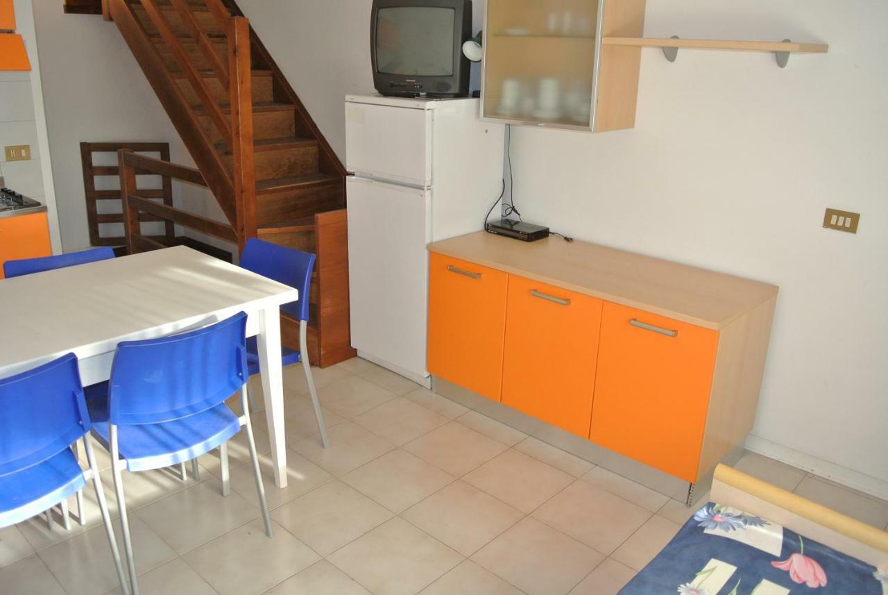 Villa Riviera 56 Lignano Sabbiadoro Buitenkant foto