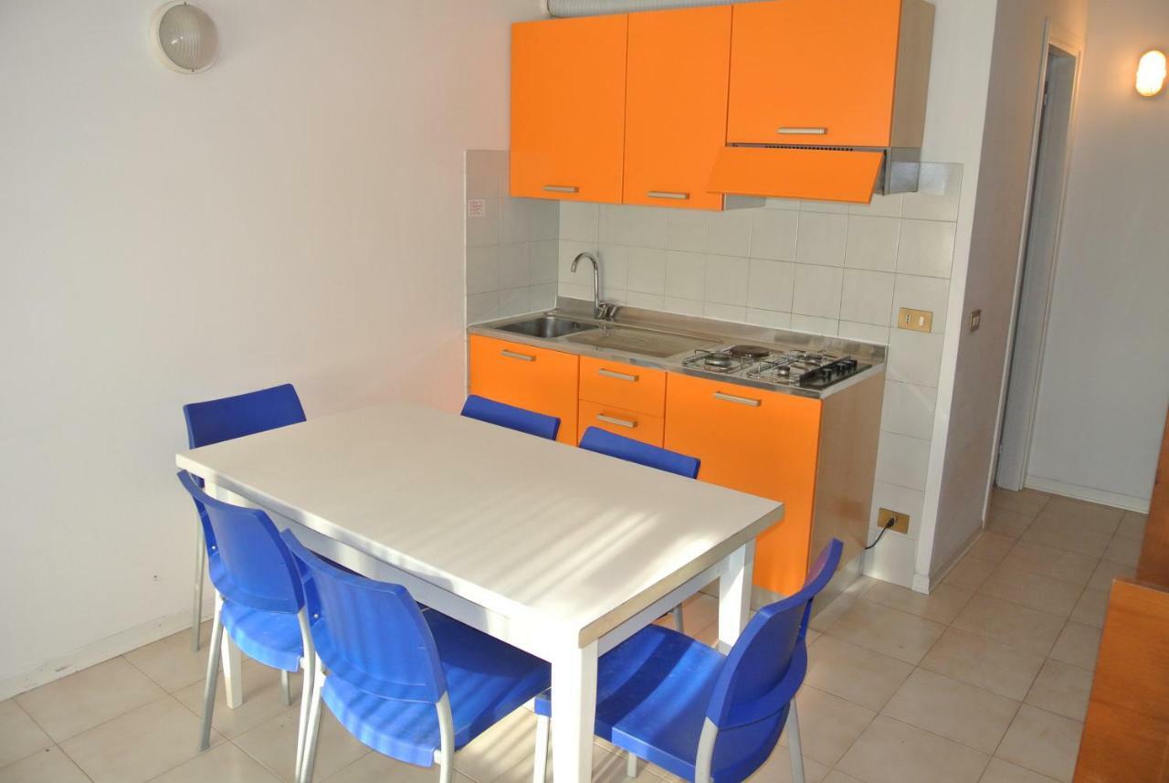 Villa Riviera 56 Lignano Sabbiadoro Buitenkant foto